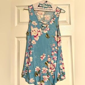 Light blue and flowered flowy tank top
